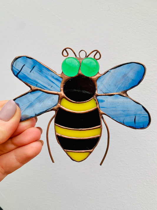 Bee pendant